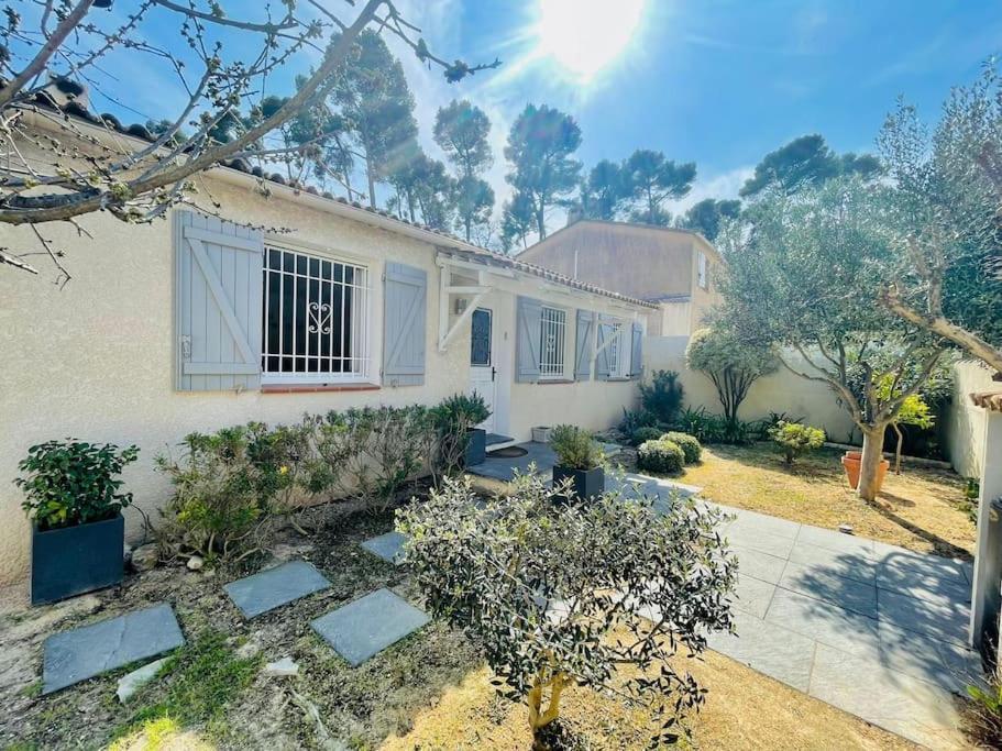 Villa Confort Jacuzzi Barbecue Clim Parking Marseille Exterior photo